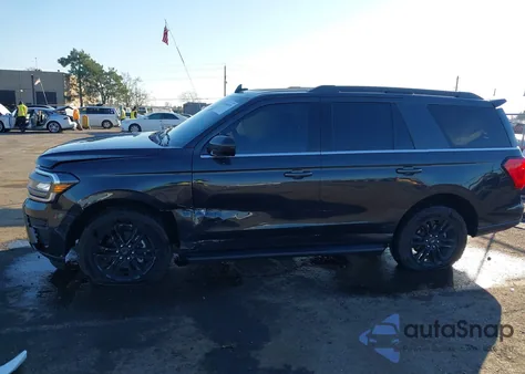 2024 Ford Expedition Xlt z USA, uszkodzony, nr VIN 1FMJU1J87REA40087